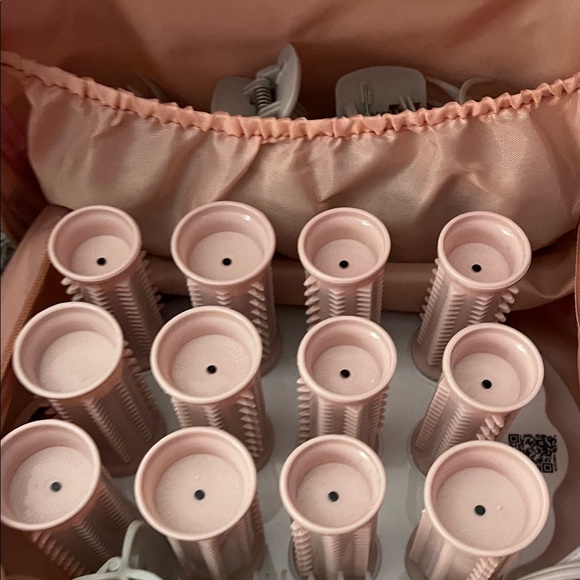 Pink Hair Rollers Set with Case - Picture 3 of 7